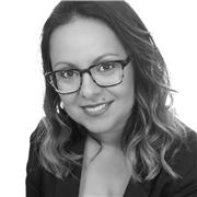 Me encantan los niños y ayudarles a resolver sus dudas.